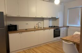 Apartament cu 3 camere, 89 mp utili, parcare, zona Stejarului