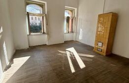 Apartament 3 camere, 100 mp, clădire istorică  zonă centrală