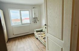 Cameră de cămin renovată complet – cu baie proprie, bucatarie si centrala !