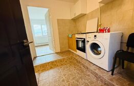 Cameră de cămin renovată complet – cu baie proprie, bucatarie si centrala !