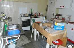 Casa 115 mp, cu teren aferent de 418 mp si front de 12 ml, zona Gruia!