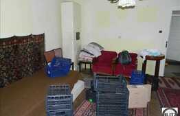 Casa 115 mp, cu teren aferent de 418 mp si front de 12 ml, zona Gruia!