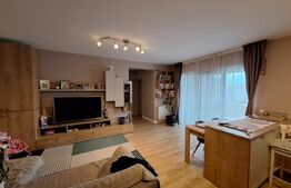 Apartament 3 camere, 2 bai, parcare, zona Terra