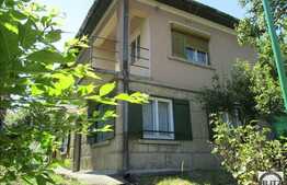 Casa individuala cu front la 2 strazi, 150 mp utili, 403 mp teren