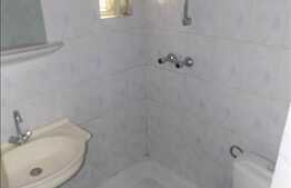 De vanzare casa cuplata, 98 mp, teren 400 mp, zona linistita de case!