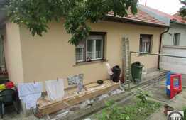 Vanzare casa individuala, 70 mp utili, 572 mp teren, zona de case si vile