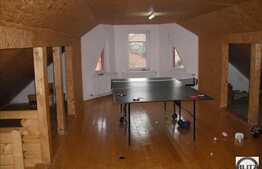 Un Imobil Potrivit Pentru Locuit Sau Sediu De Firma !