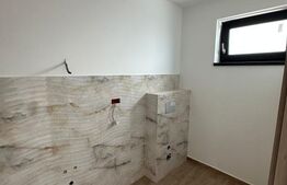 Casă nouă cu 3 dormitoare, 2 băi și teren de 220 mp