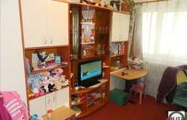 Apartament cu 3 camere, decomandat, 66 mp, zona Minerva