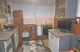 Casa de vanzare, 100 mp + teren de 630 mp, potential excelent, Brasov