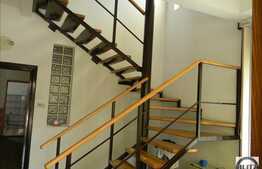 Oportunitate, 300 mp utili si 800 mp de teren!