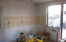 Casa c-tie noua situata intr-o zona linistita din Cluj!