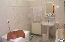 Casa Situata Intr-o Zona Linistita Din Iris !