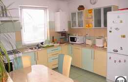 Casa Situata Intr-o Zona Linistita Din Iris !