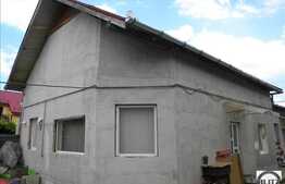 Casa Situata Intr-o Zona Linistita Din Iris !