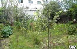 Casa Situata Intr-o Zona Linistita Din Iris !