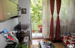 De vanzare 2 camere semidecomandate, 45.55mp, in zona Piata Hermes.Boxa inclusa