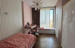 Apartament cu 4 camere 134,7 mp, 2 balcoane, 2 parcari, zona Iulius Mall