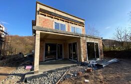 Casa P+E semifinisata cu panouri solare si pompa de caldura zona Roata Faget