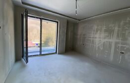 Casa semifinisata cu panouri solare si pompa de caldura, foarte aproape de oras