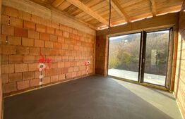 Casa P+E semifinisata cu panouri solare si pompa de caldura zona Roata Faget