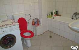 Casa de vanzare, 180 mp, teren de 420 mp, zona Iris!