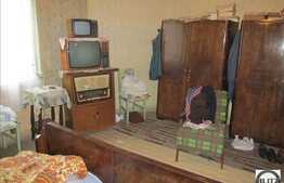 Casa demolabila de vanzare, cu teren de 320 mp si front la strada de 30ml!