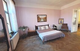 Apartament de vanzare, 6 camere, 182 mp, gradina comuna, Centrul Istoric Brasov 