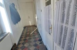 Apartament de vanzare, 6 camere, 182 mp, gradina comuna, Centrul Istoric Brasov 