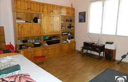 Casa de vanzare, 100 mp cu teren 350 mp, zona Intre Lacuri