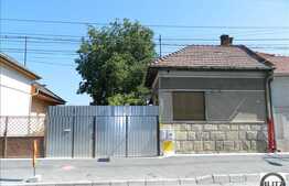 Casa de vanzare, 200 mp cu 565 mp teren, zona Parcul Farmec