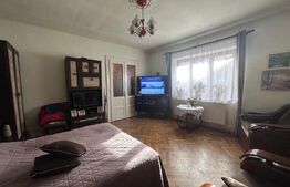 Casa de vanzare in Cartierul Schei, zona Piata Unirii