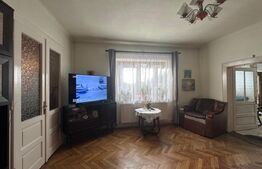 Casa de vanzare in Cartierul Schei, zona Piata Unirii