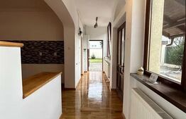 Eleganță și confort: casă renovată 2024 singur în curte, zona Bartolomeu