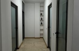 Apartament cu 2 camere, decomandate, 53 mp, parcare subterană, zona Vivo