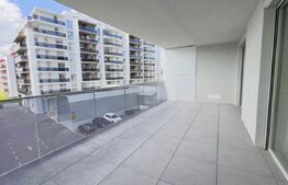 Apartament cu 3 camere, 76 mp+terasă de 20 mp, zona-Mall RIVUS