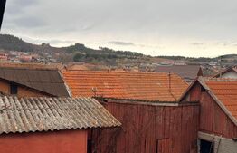 Casă de vânzare – proprietate generoasă 2.285 m² teren, 230.000 euro