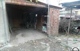 Casa demolabila de vanzare, 100 mp, cu teren de 588 mp si front la 2 strazi!