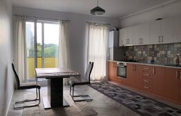 Apartament 3 camere – zona semicentrală, 66 mp + balcon