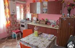 Casa de vanzare, 69 mp, cu teren de 337 mp si front de 11 ml, zona Marasti!