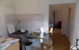 Casa cuplata, 41 mp utili, 23 mp teren, zona semicentrala