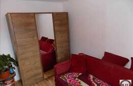 Casa cuplata, 41 mp utili, 23 mp teren, zona semicentrala