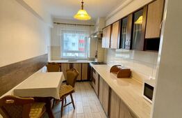 Apartament 2 camere, decomandat, Avantgarden 3
