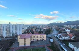 Apartament 2 camere tip studio, Cartier Noua – vedere superbă spre munte