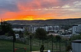 Duplex lux 5 camere, 136 mp, 400 teren, zona Vivo