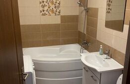 Apartament 32 mp, etaj intermediar, balcon 7 mp, zona Eroilor 