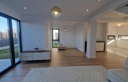 Casa de vanzare, 5 camere, 104 mp+curte proprie, Brașov