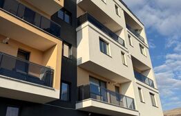 Apartament semidecomandat, 58.5 mp, incalzire in pardoseala, lift, parcare 