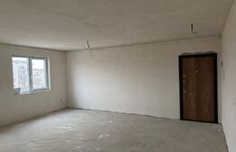 Apartament semidecomandat, 58.5 mp, incalzire in pardoseala, lift, parcare 