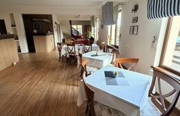 Vilă / Pensiune de vânzare în Tohanu Nou – la doar 4 km de Castelul Bran 